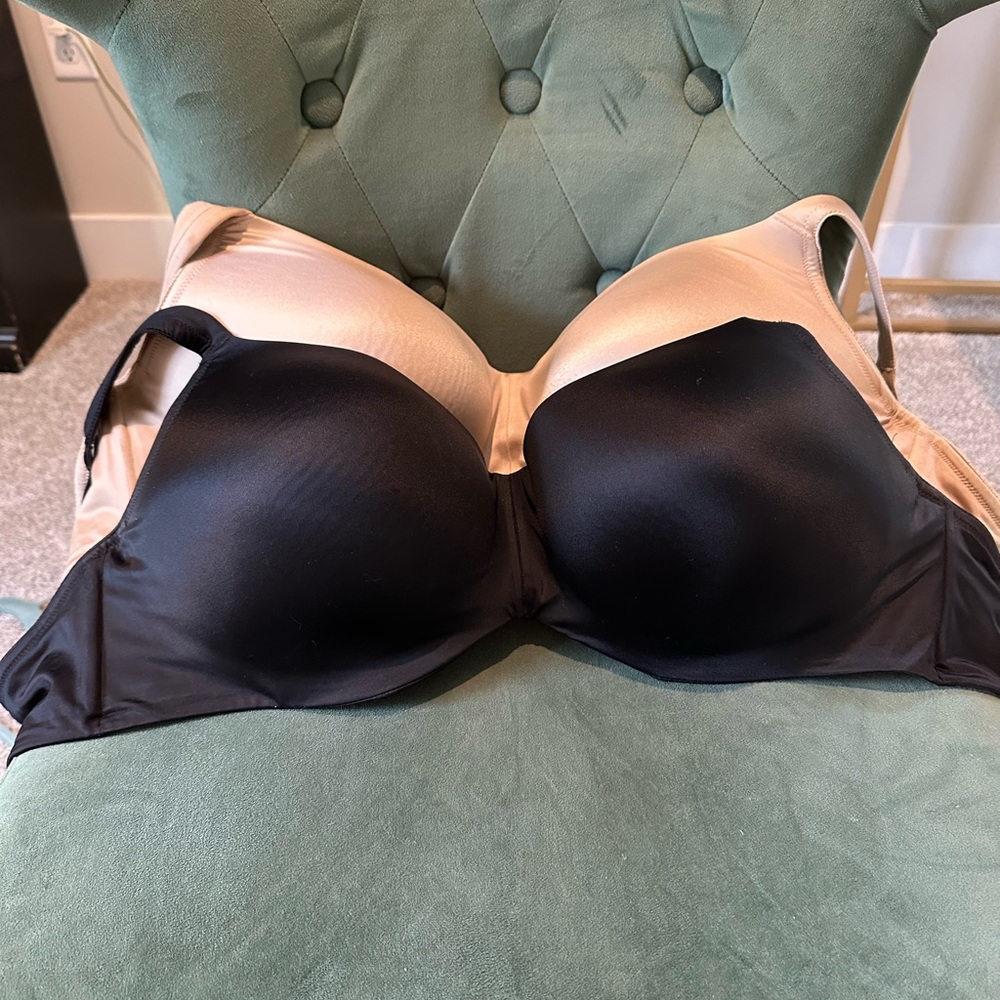 Soma 44DD Stunning Support Smooth Balconette bras. Great quality